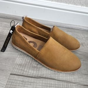 Women's Sorel Ella Leather slip on slides loafers espadrills size 7.5 NEW.